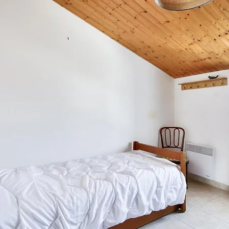 Feriehus Maison Pour 7 A 900m De La Avec Jardin *