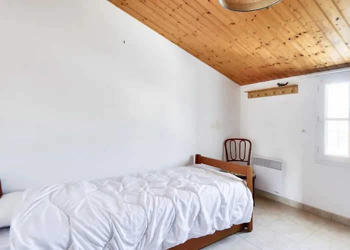 Feriehus Maison Pour 7 A 900m De La Avec Jardin *