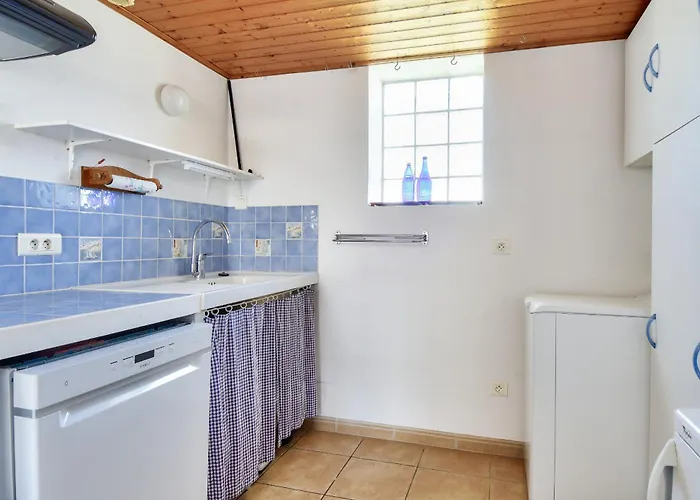 Maison Pour 7 A 900m De La Avec Jardin