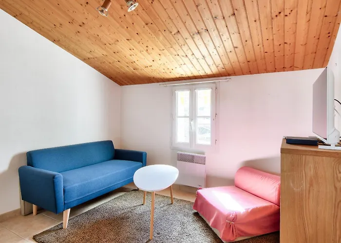 Feriehus Maison Pour 7 A 900m De La Avec Jardin